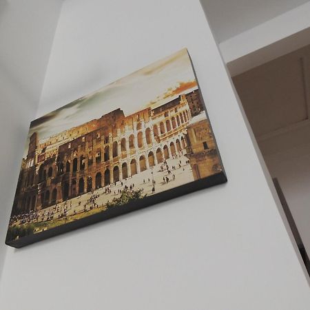 Madonna Della Neve Hotel Rome Bagian luar foto